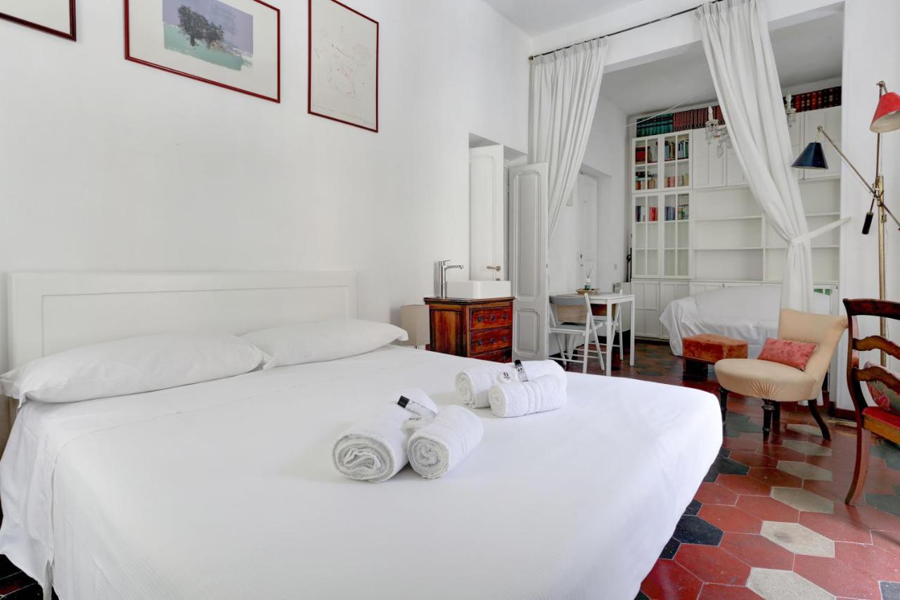 Charming Colosseum Apartamento *